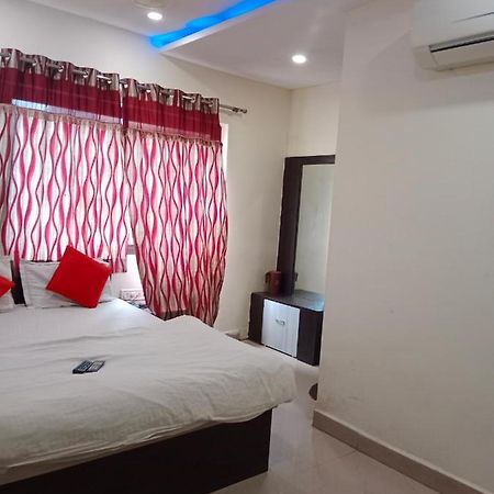 Hotel Nahta Palace Удджайн Экстерьер фото